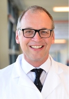 Dr. Michael Vieth
